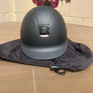 Samshield shadowmatt riding helmet 2.0 size small barely worn